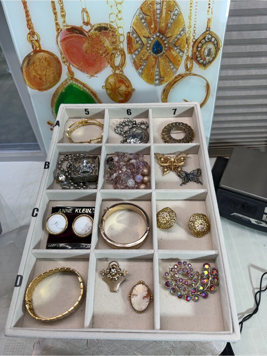 Anne Klein Jewelry - Host Giveaway!!  Tap to enter!!